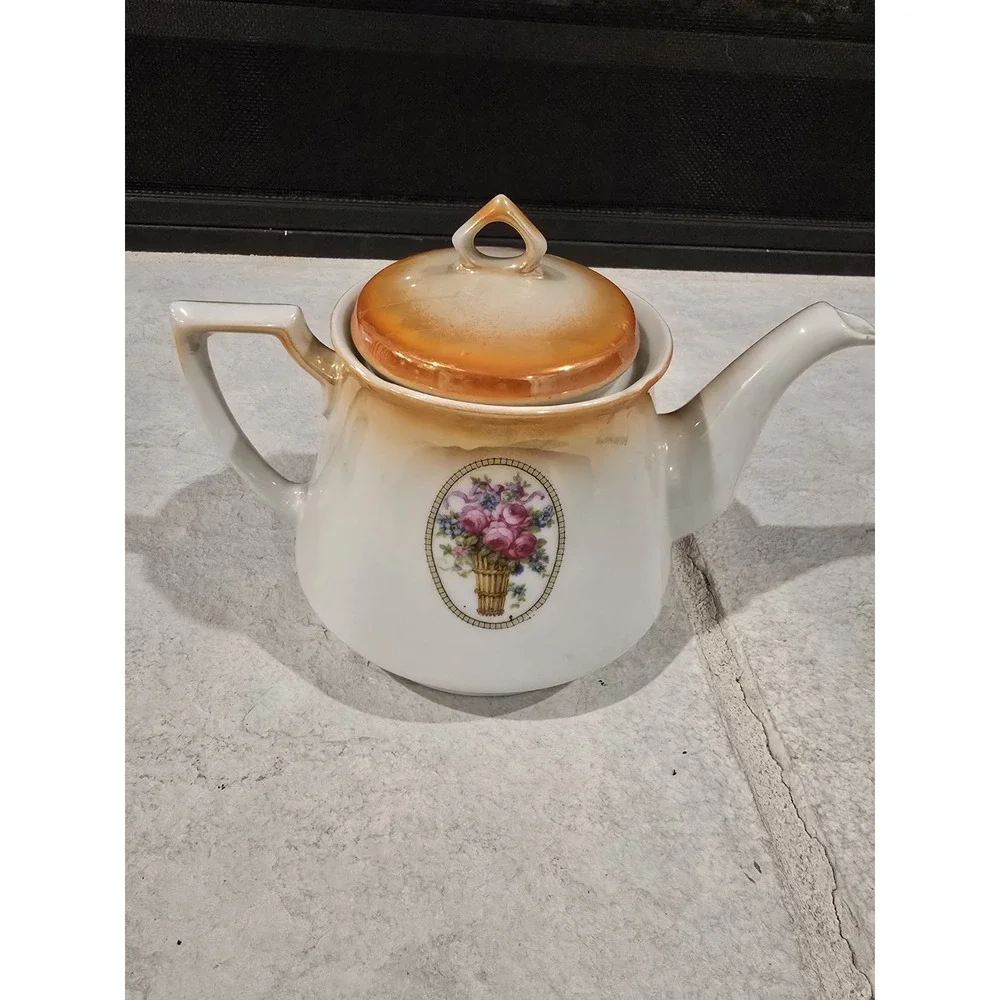 VTG Eleanor of‎ Germany Burnt Orange Lusterware Teapot Porcelain Floral Basket